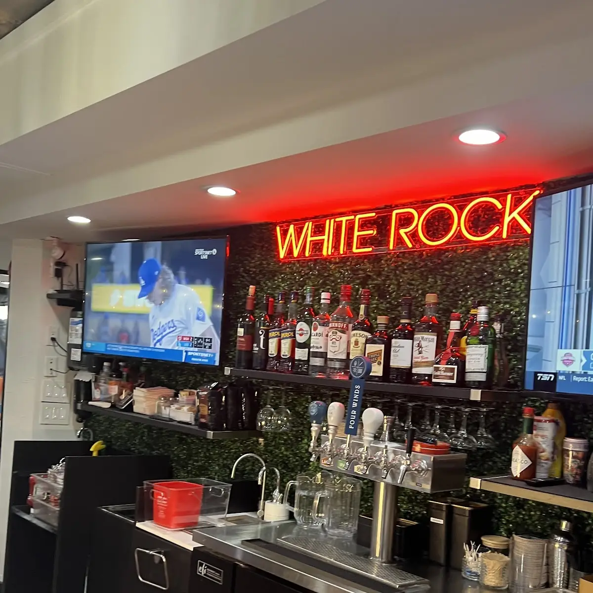 Vibe, The Morrison Café+Kitchen+Bar