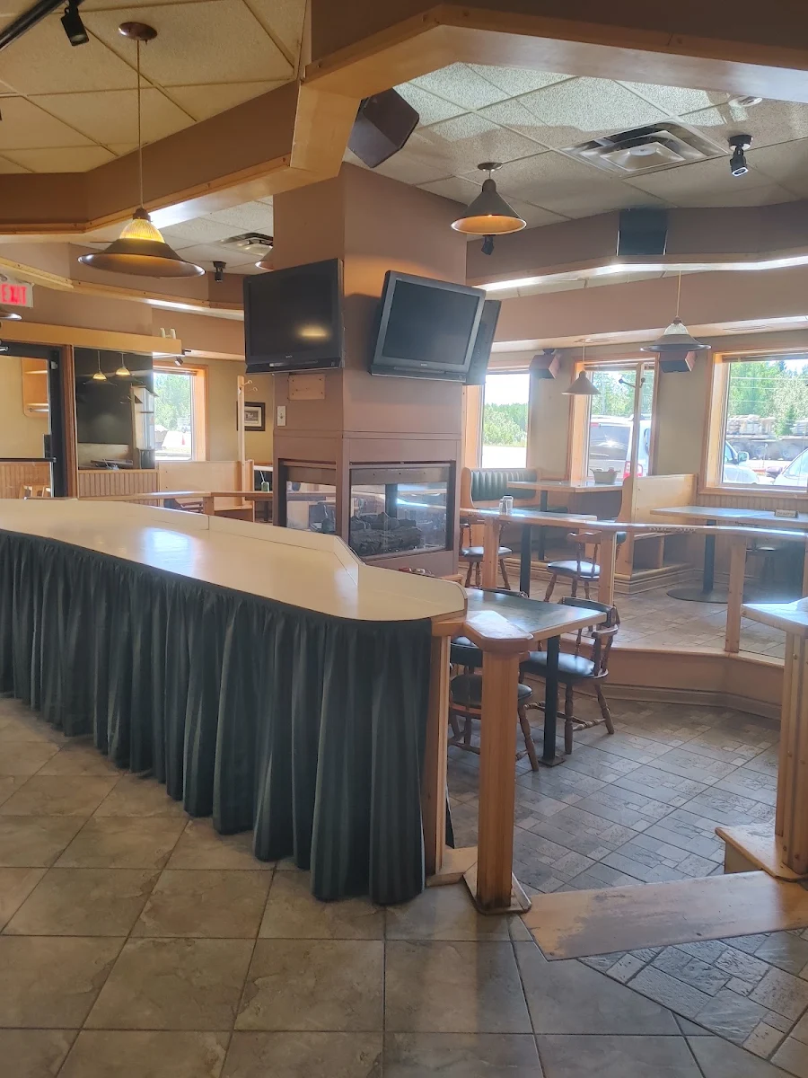 Vibe, Smoothy's Restaurant