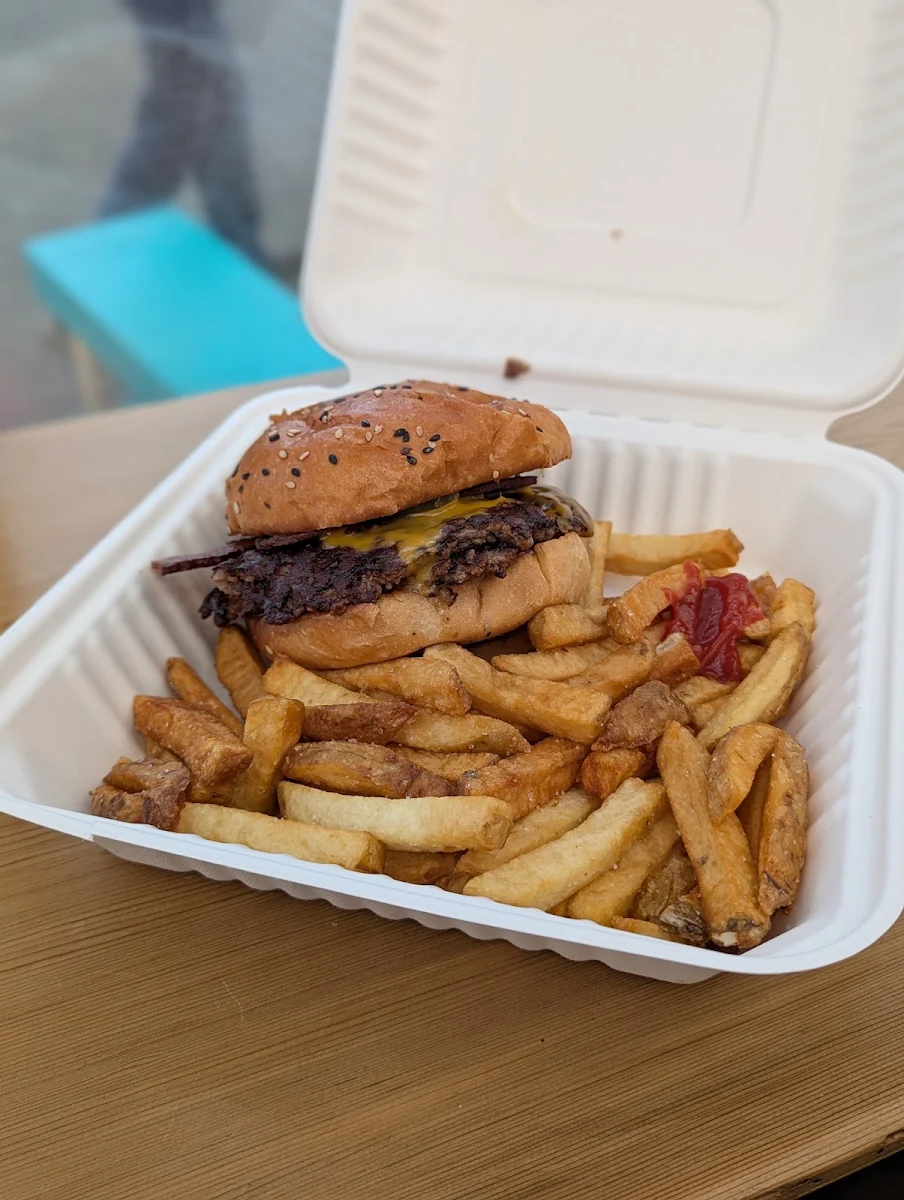 Food & drink, Patagón