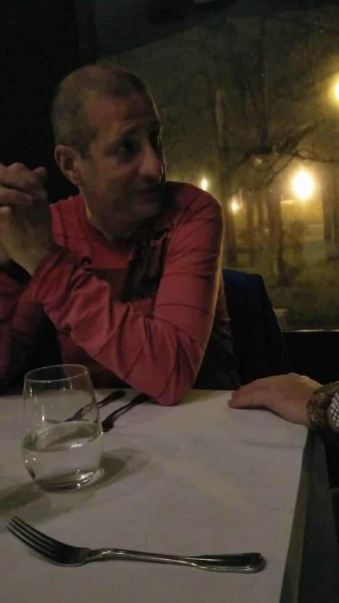 Food & drink, Bravi