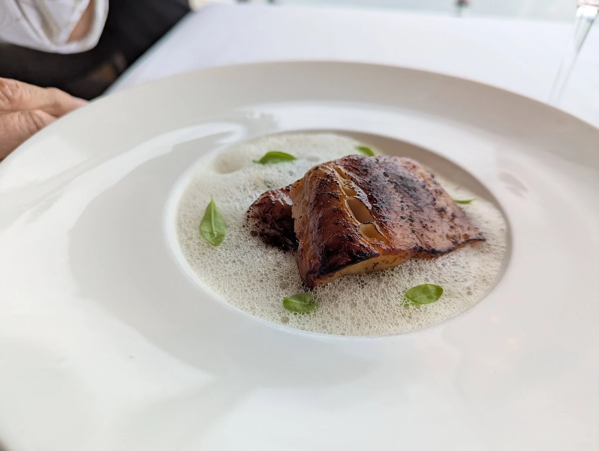 Food & drink, Five Sails Restaurant