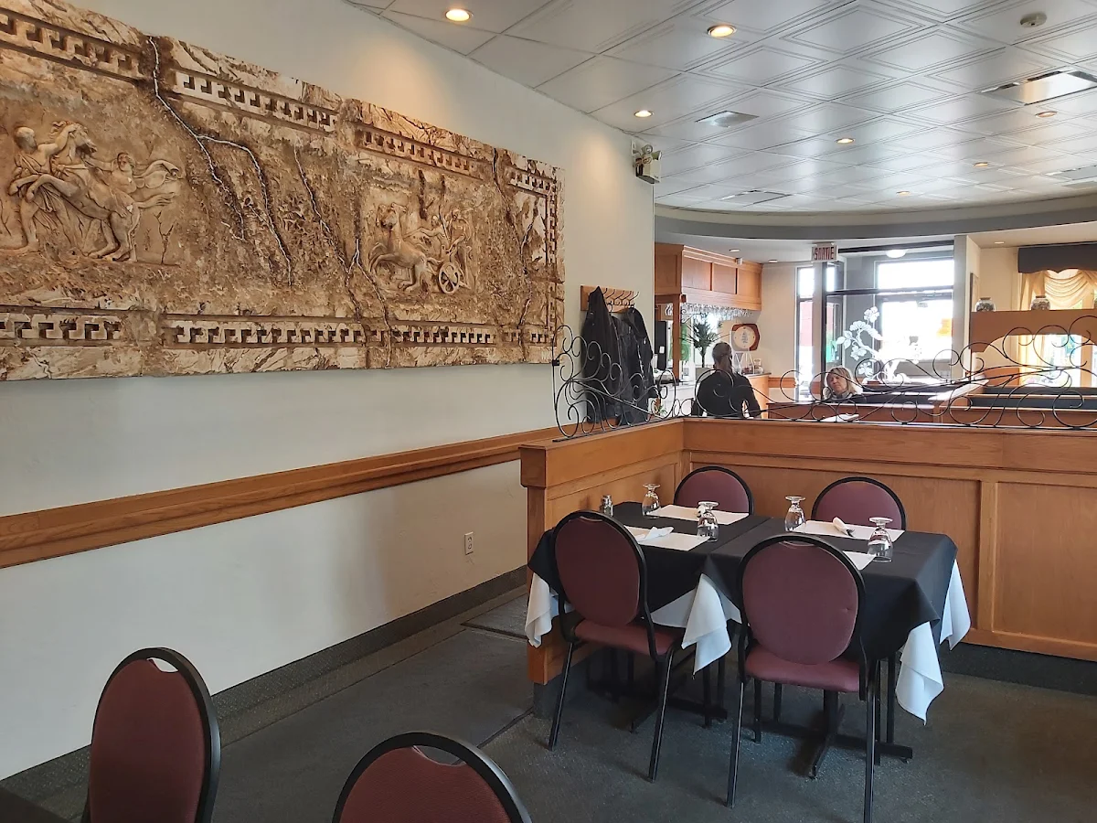 Vibe, Restaurant Bravo Pizzeria