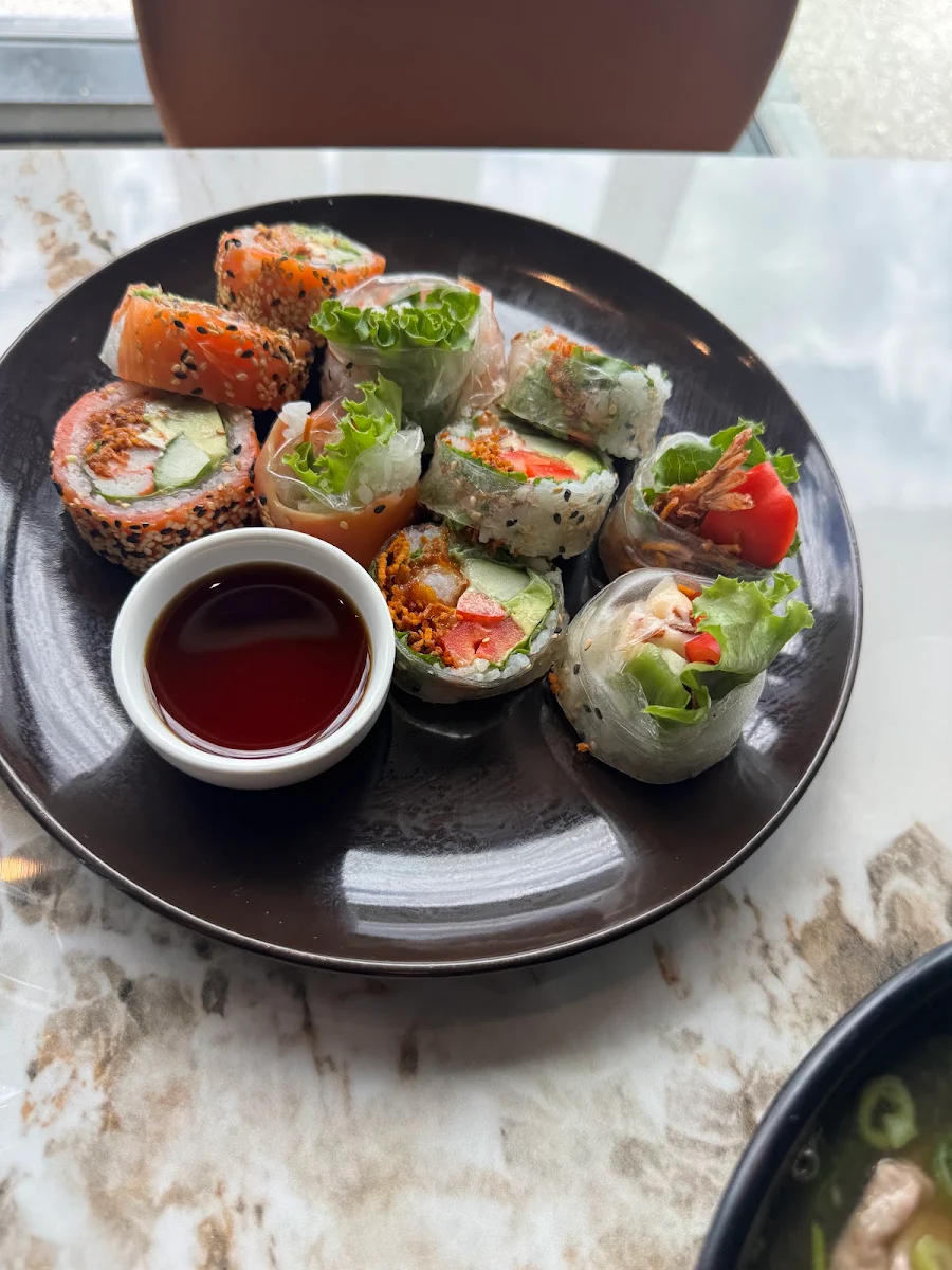 Food & drink, Restaurant Ozen
