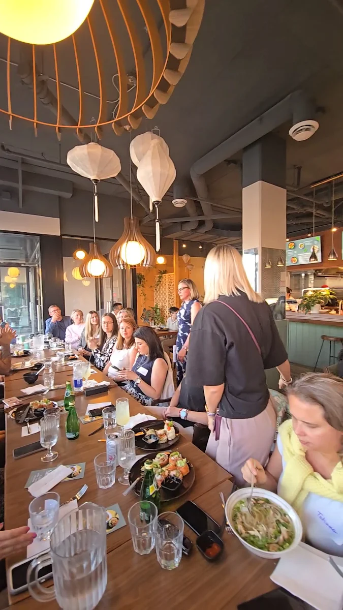 Vibe, Restaurant Ozen