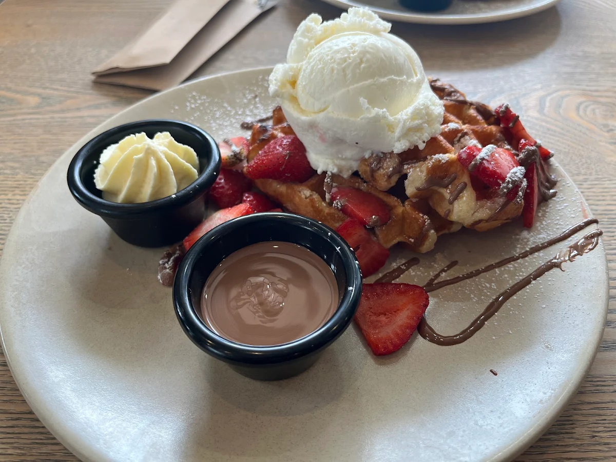 Food & drink, Relish on Main