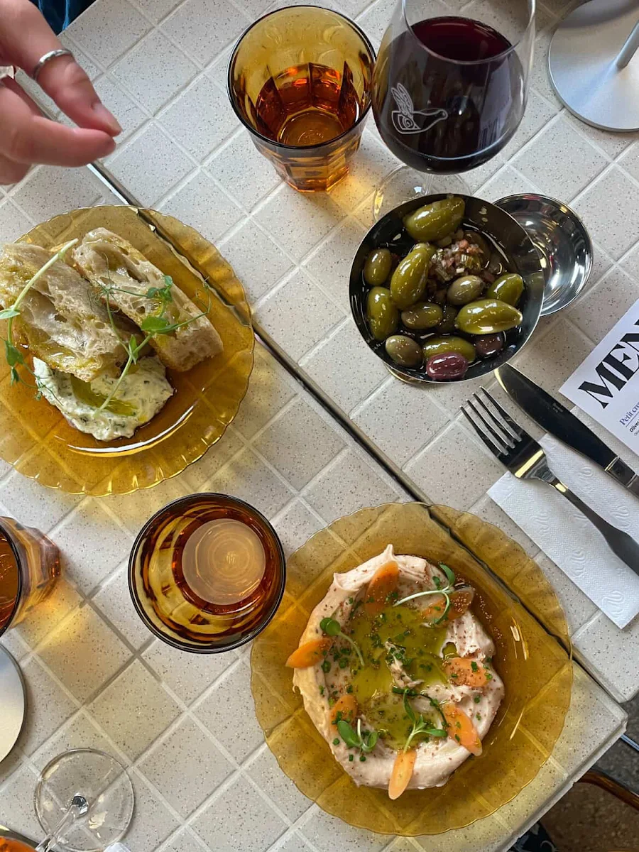 Food & drink photo 1