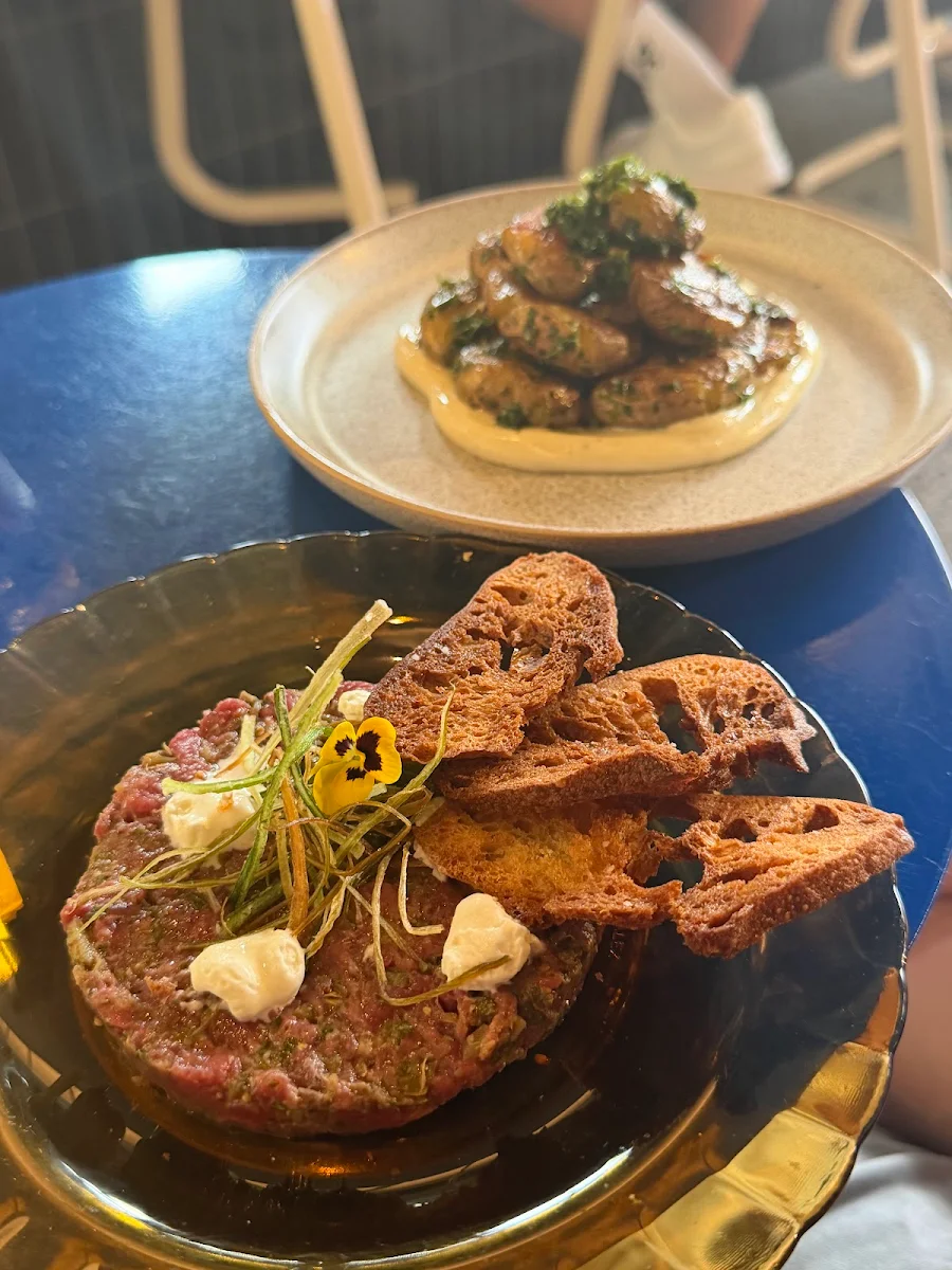 Food & drink photo 3