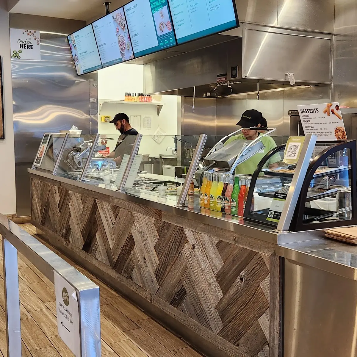 Vibe, Mucho Burrito Fresh Mexican Grill