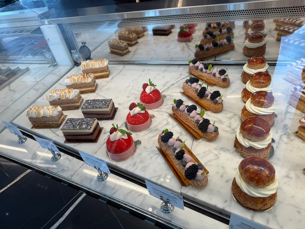 Food & drink photo 4