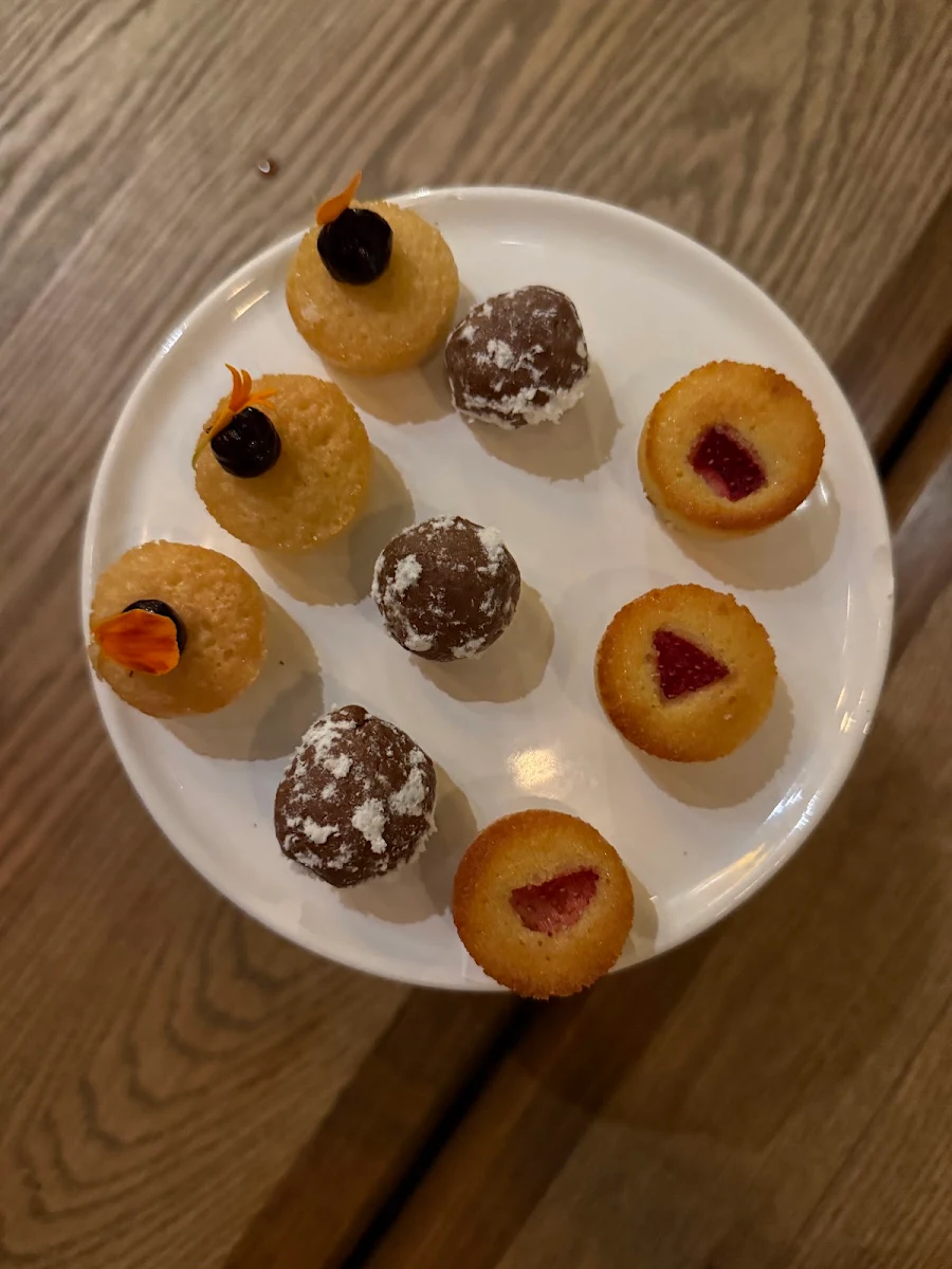 Food & drink, Restaurant Sekoya