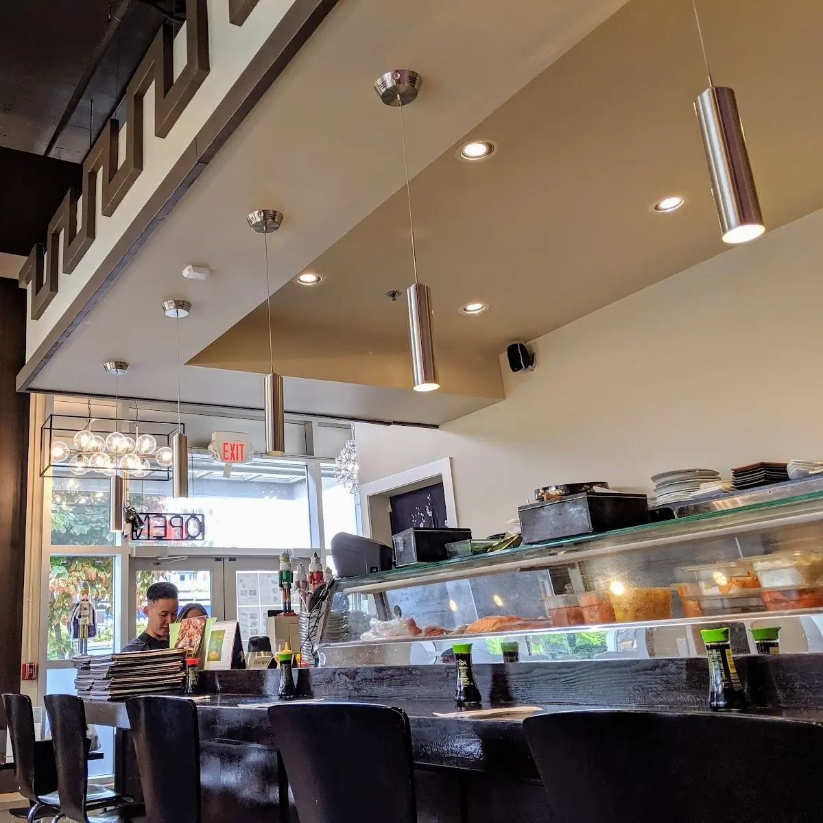 Vibe, Sushi Castle