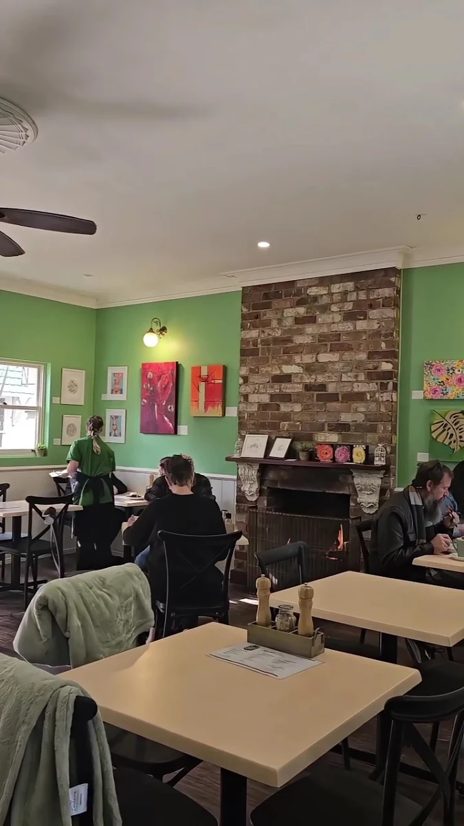 Lime Leaf Cafe cover
