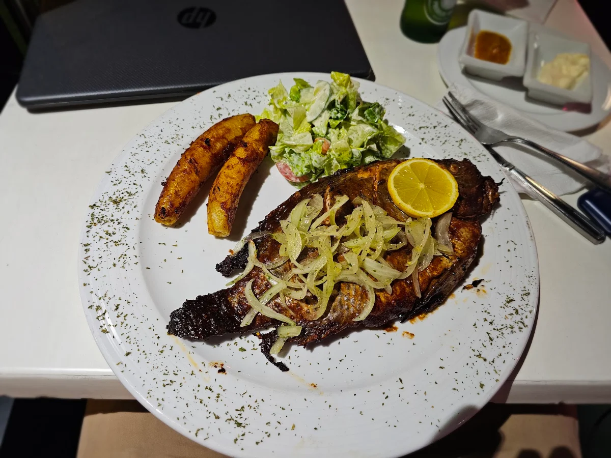 Food & drink, Restaurant Caramela