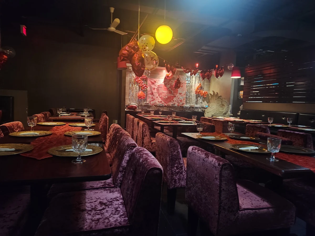 Vibe, Restaurant Caramela