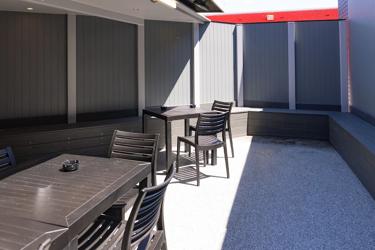 Vibe, Elwick Hotel