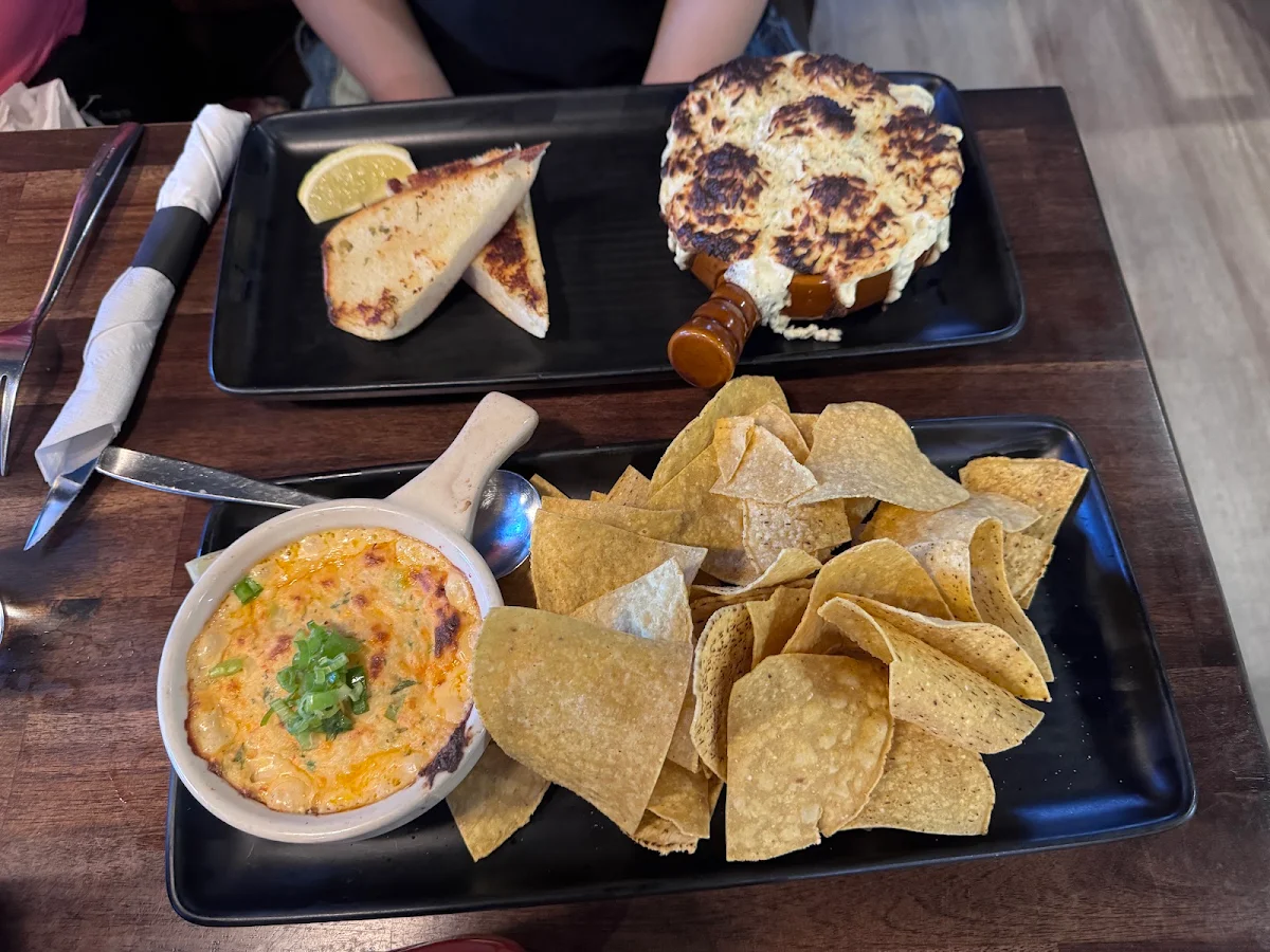 Food & drink, MR MIKES SteakhouseCasual