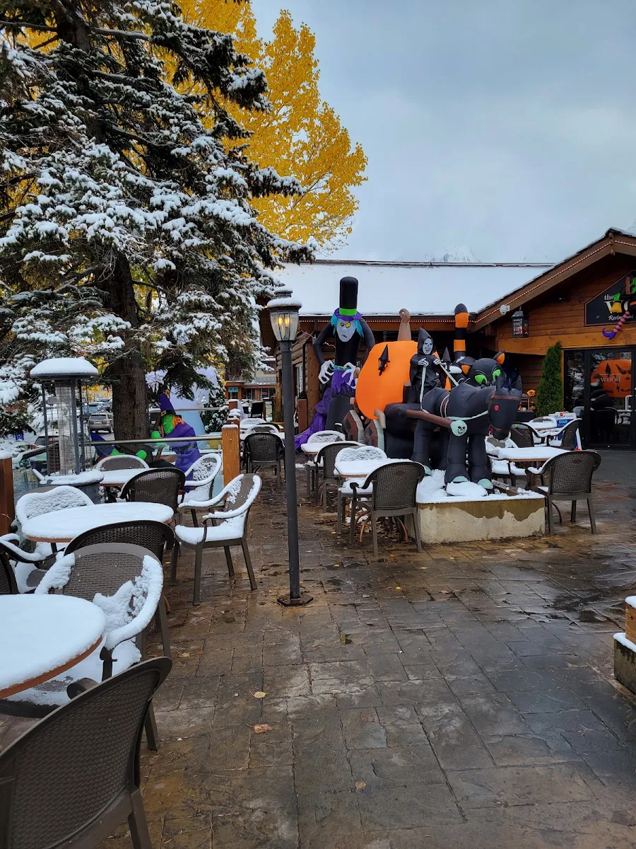 Vibe, The Wood Restaurant & Lounge