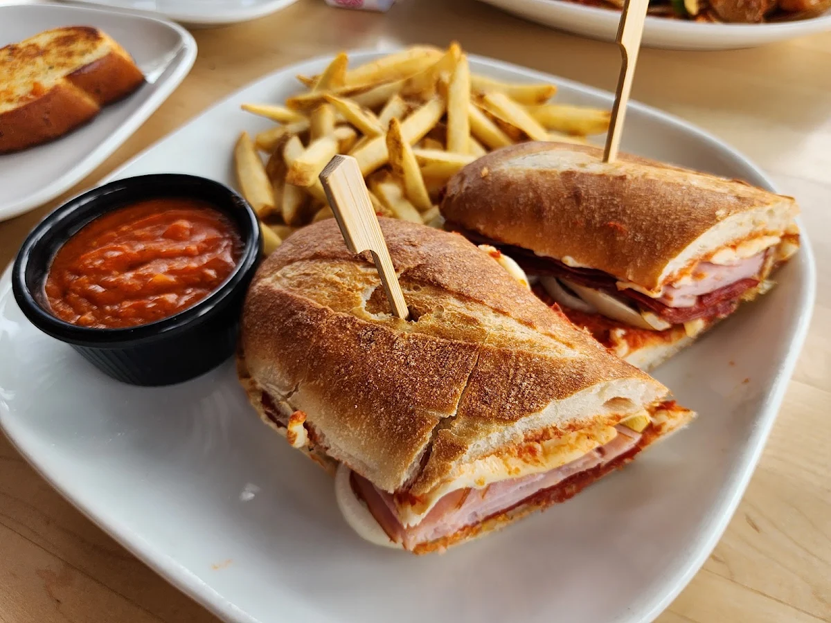 Food & drink, Boston Pizza