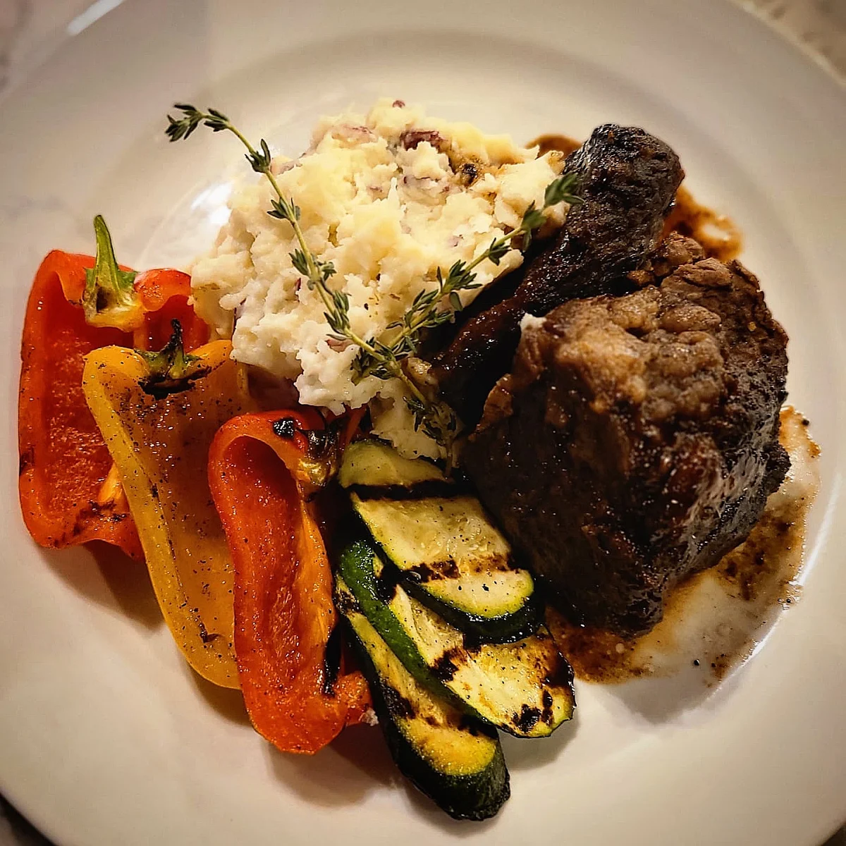 Food & drink, Twigg's Bar & Grill