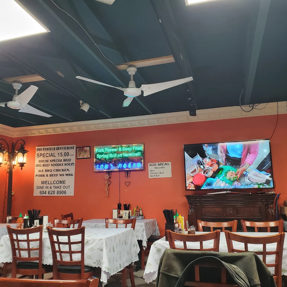 Vibe, Phở Pasteur Restaurant