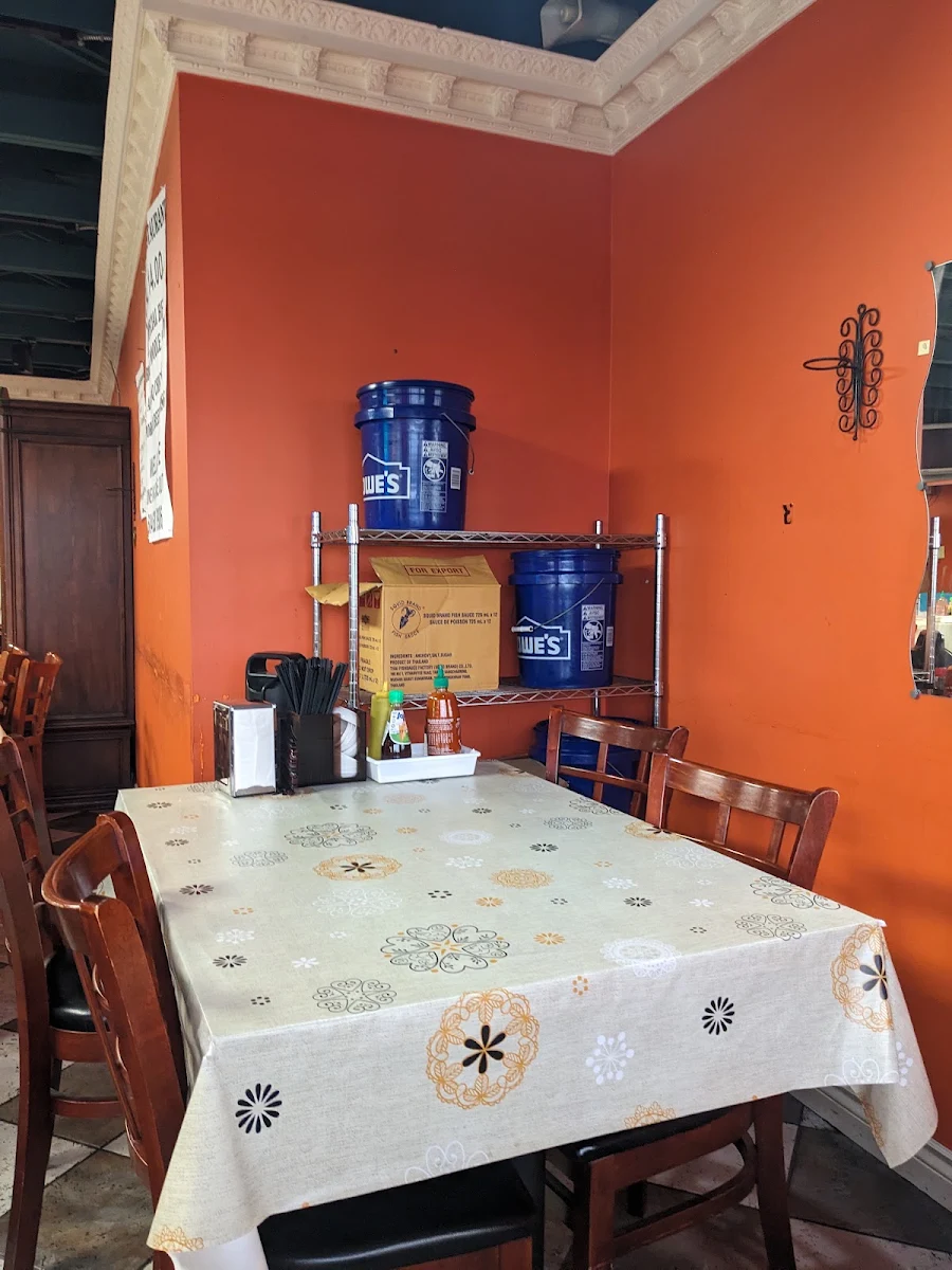 Vibe, Phở Pasteur Restaurant