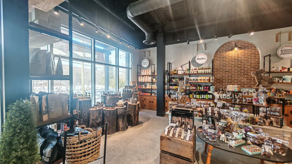Vibe, Olivia bistro-boutique Chelsea