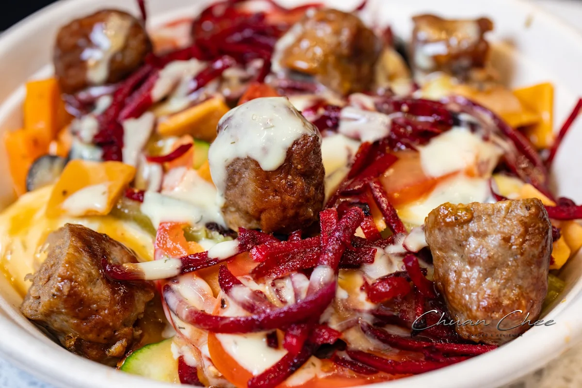 Food & drink, me va me Eat Mediterranean