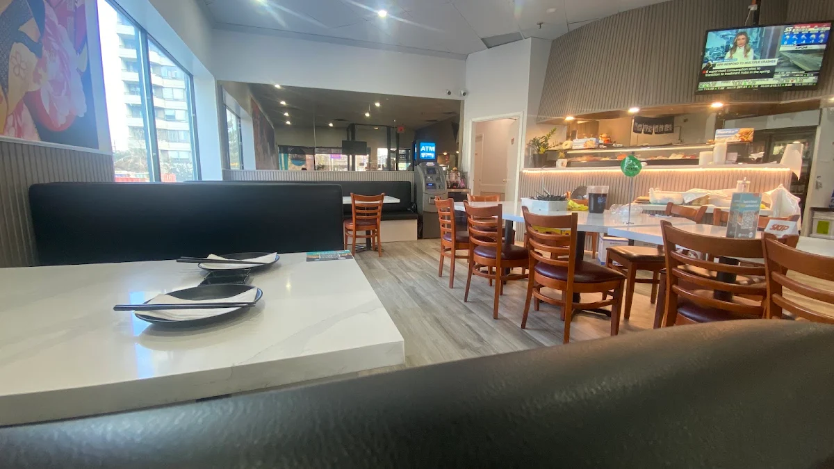 Vibe, H&D Sushi Japanese Restaurant