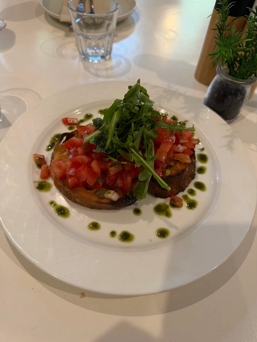 Food & drink photo 8