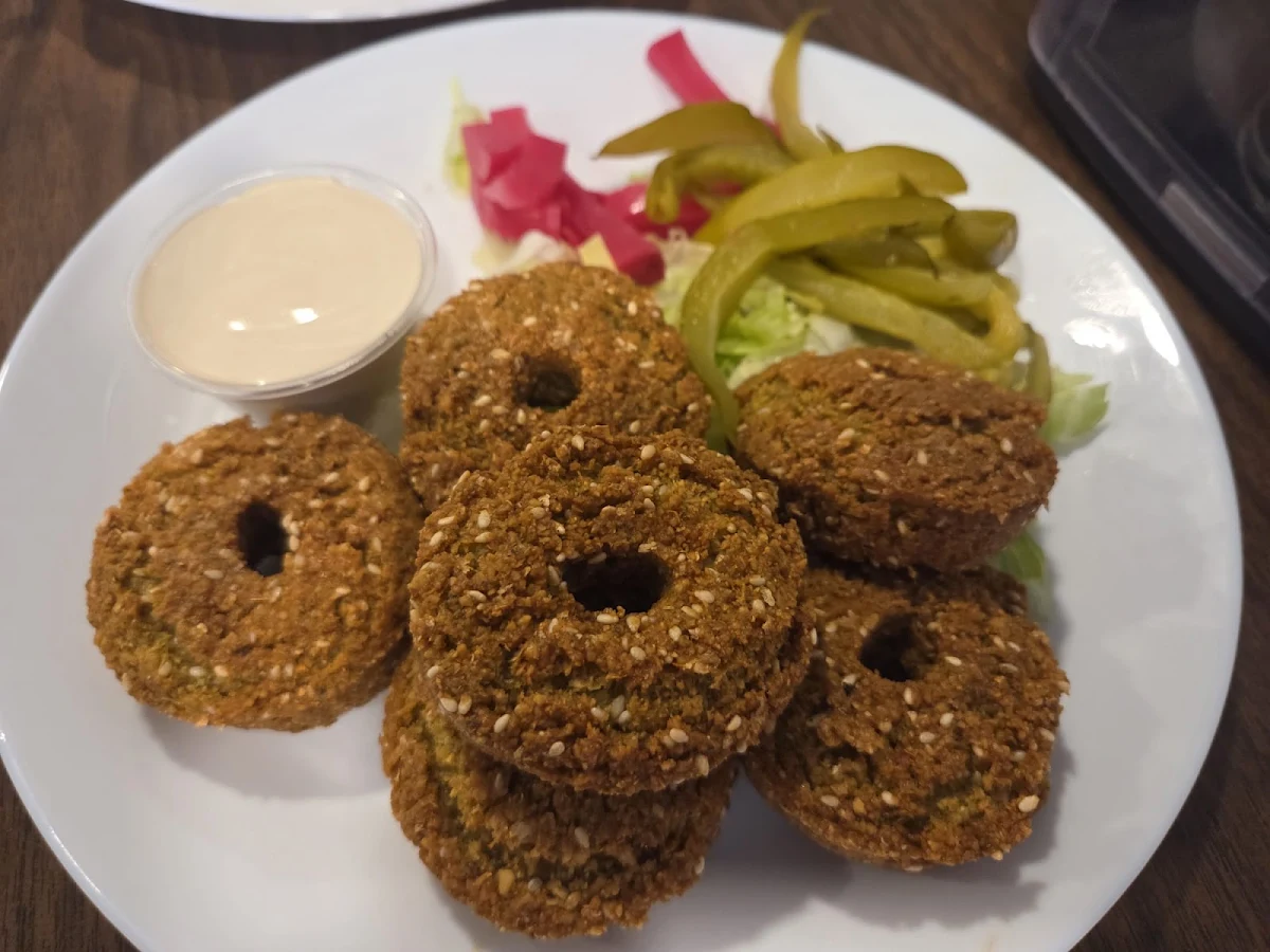 Food & drink, Moe's Shawarma