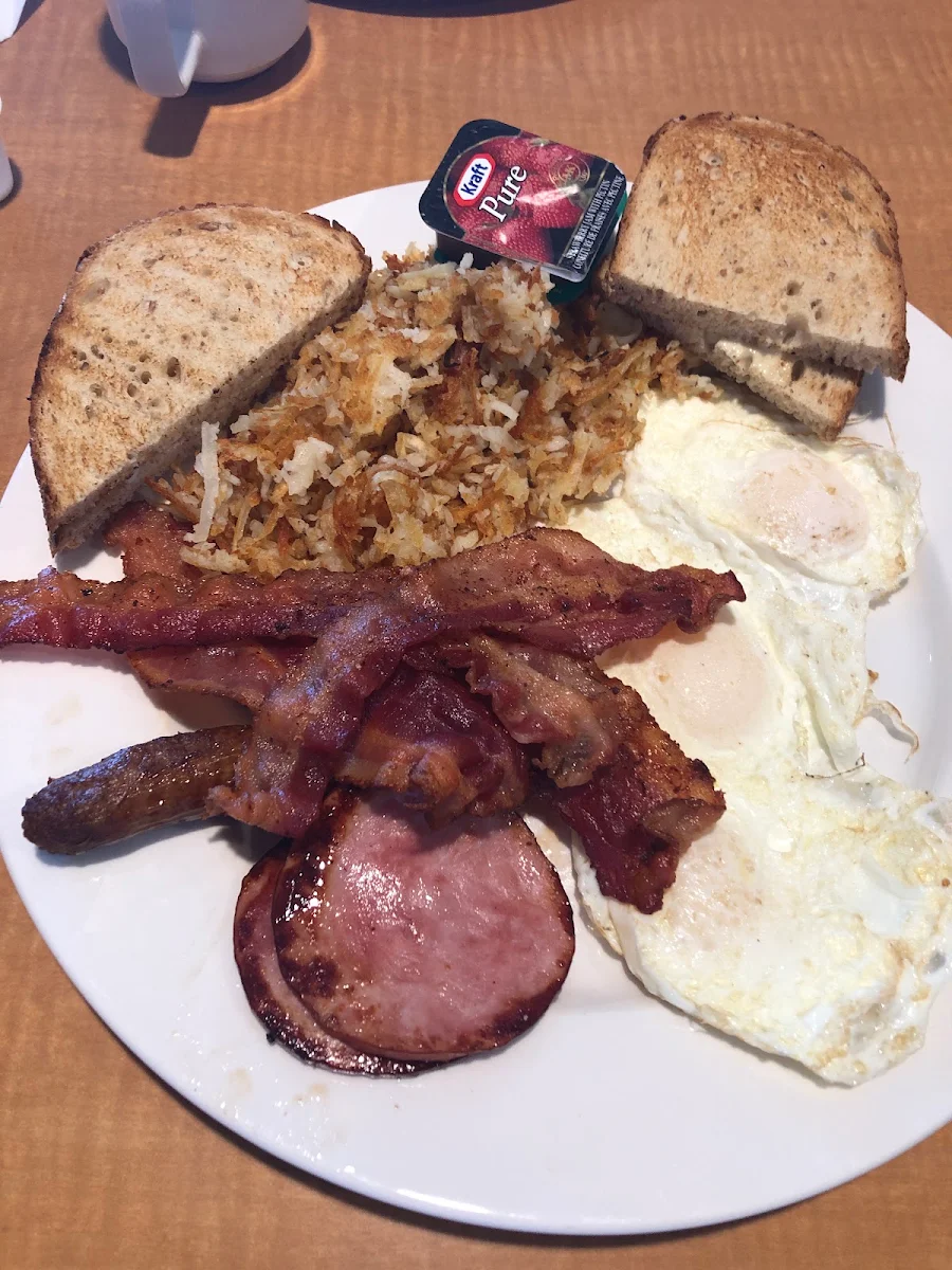 Food & drink, Smitty's Restaurant & Lounge - Stettler