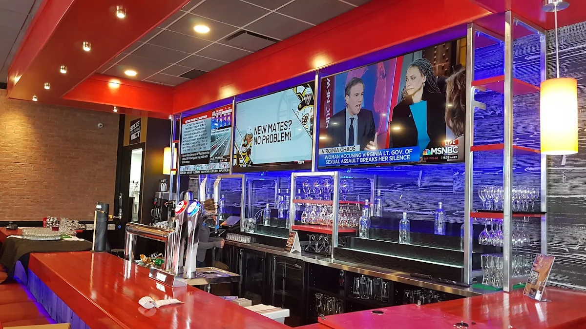 Vibe, St. Louis Bar & Grill