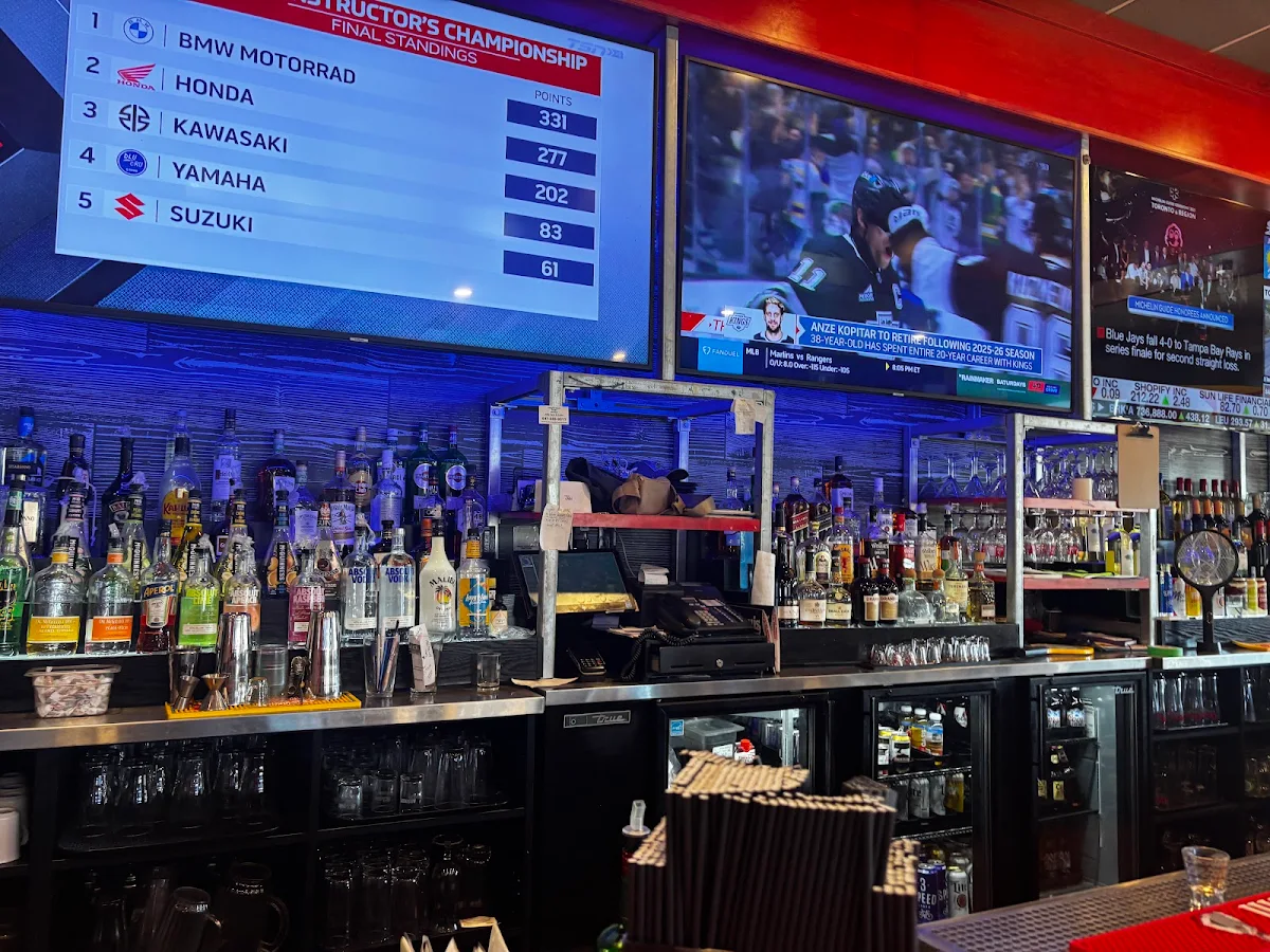 Vibe, St. Louis Bar & Grill
