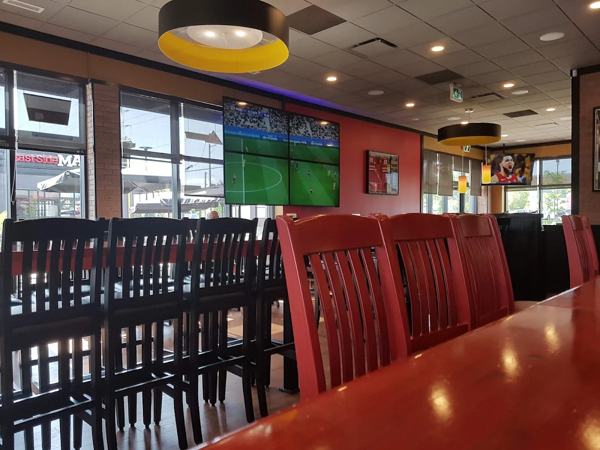 Vibe, St. Louis Bar & Grill
