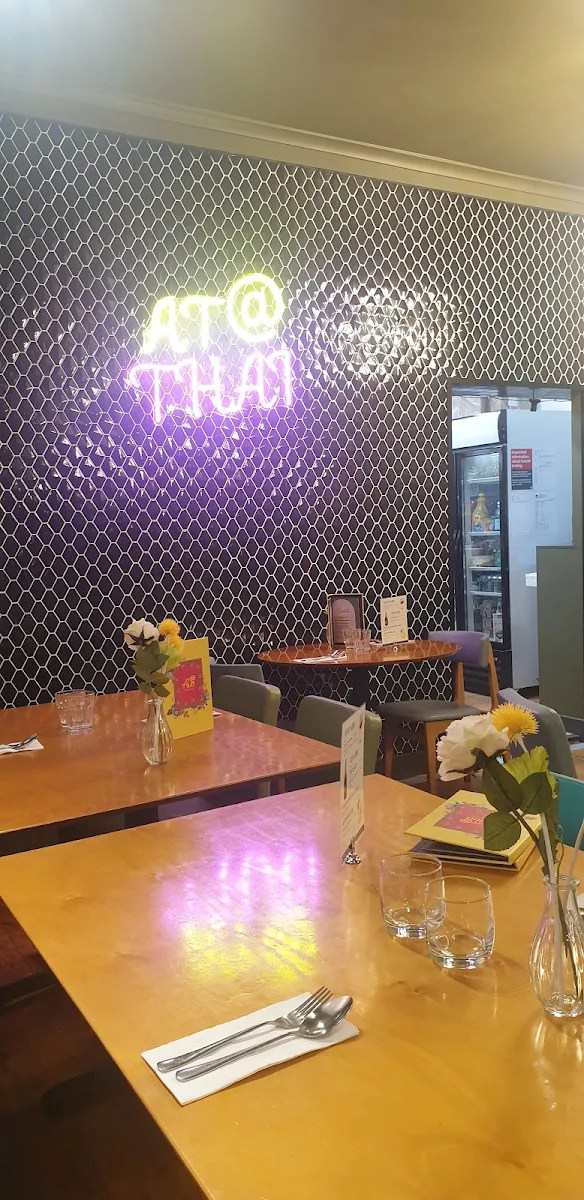 Vibe, At Thai Lindfield
