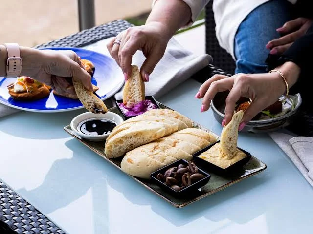 Food & drink, Mercure Melbourne Caroline Springs