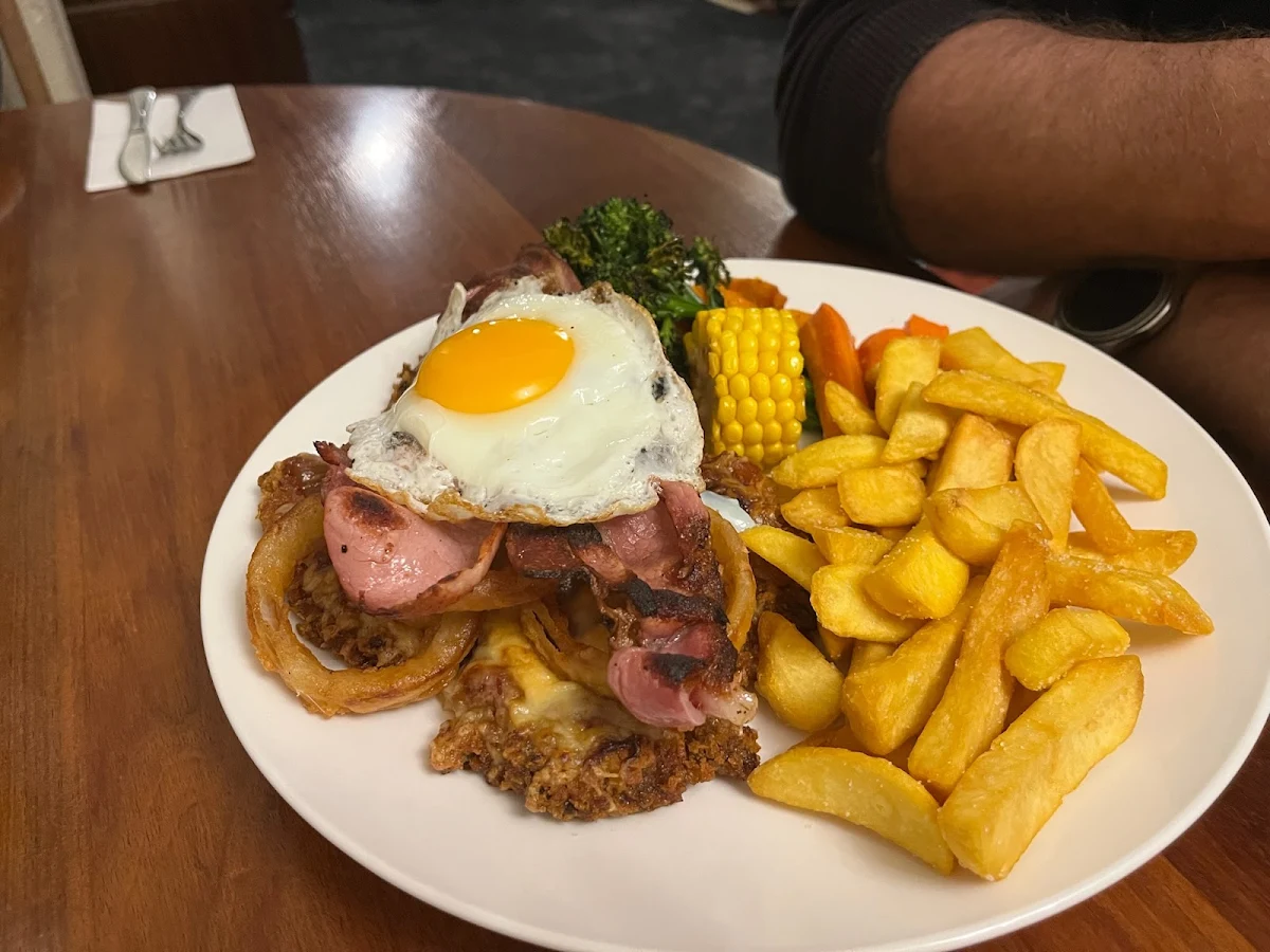 Food & drink, Myrtleford Hotel