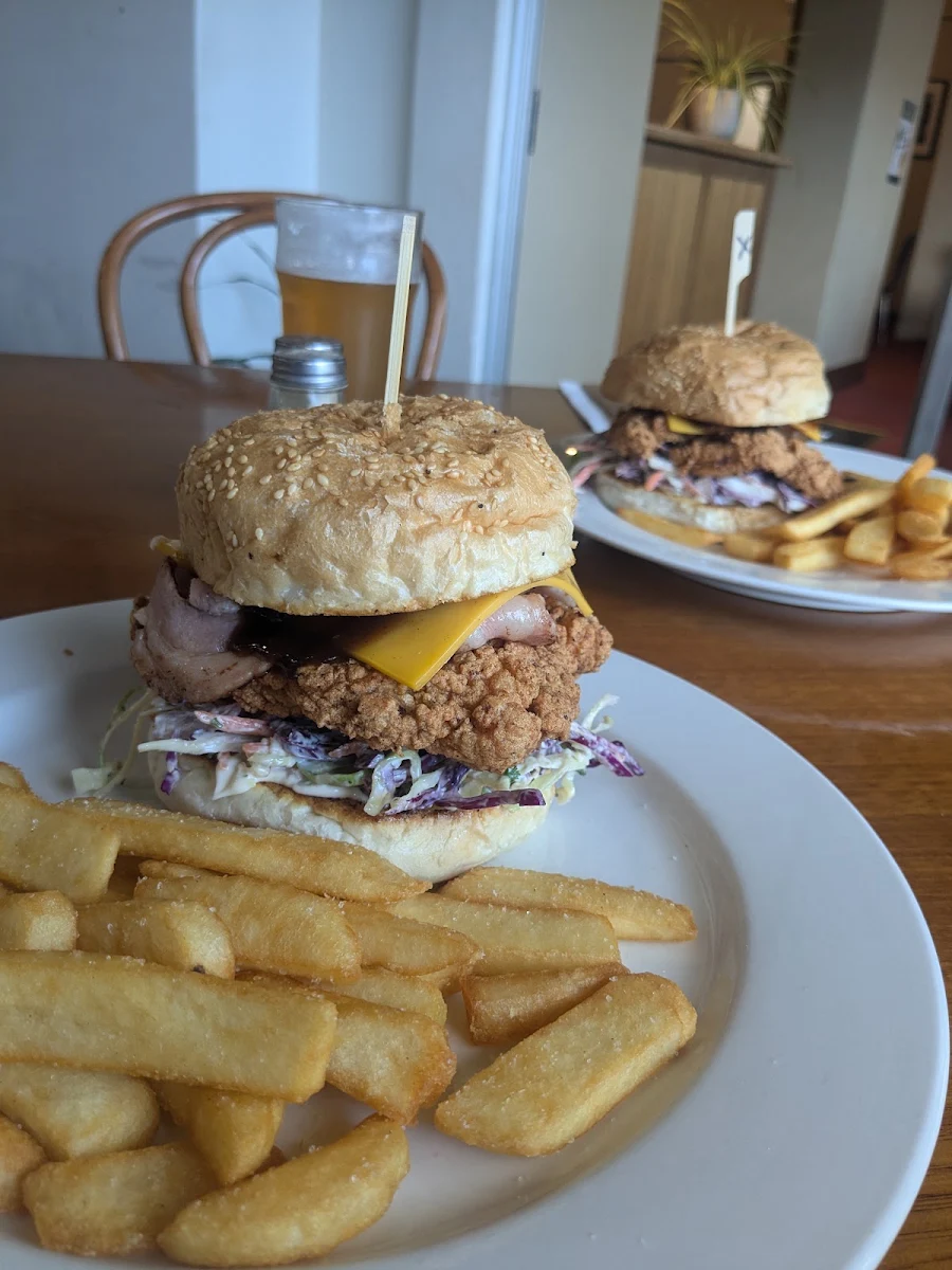 Food & drink, Myrtleford Hotel