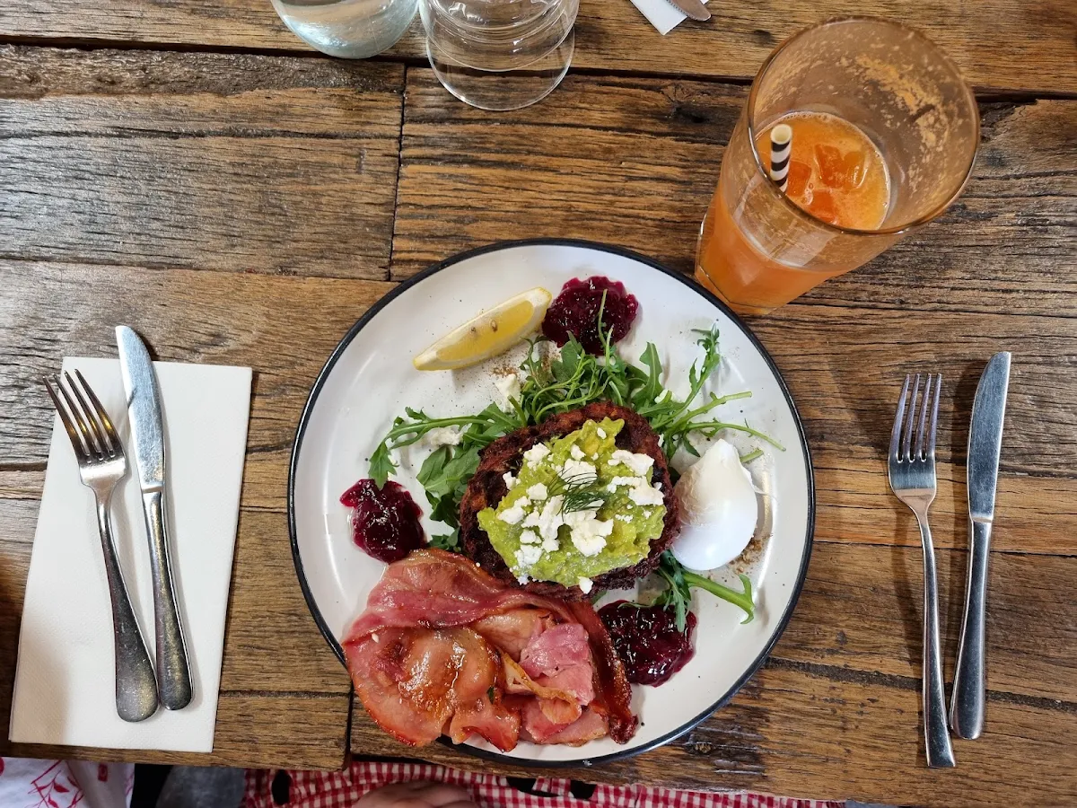 Food & drink photo 9