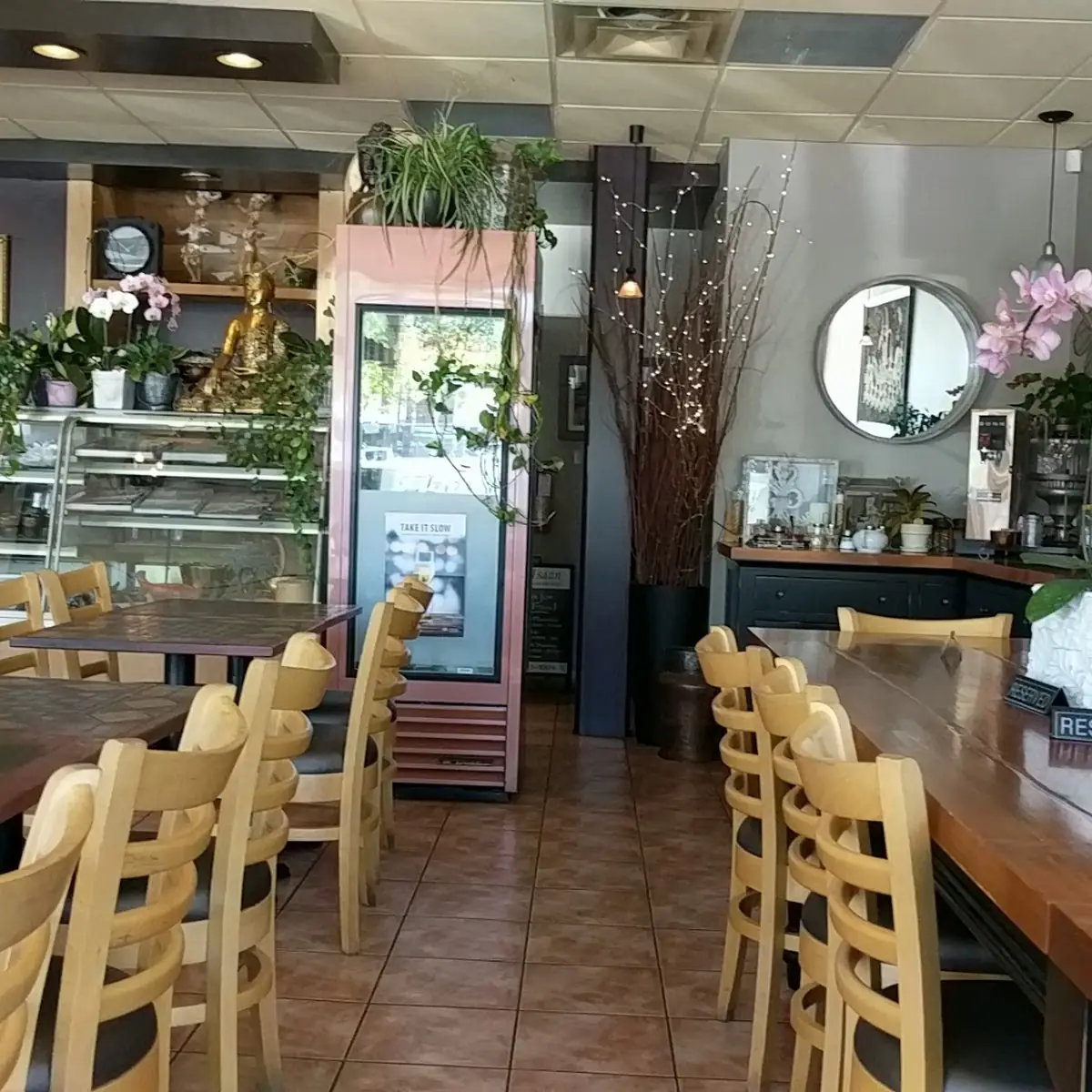 Vibe, Thai-Isaan Cuisine and Café
