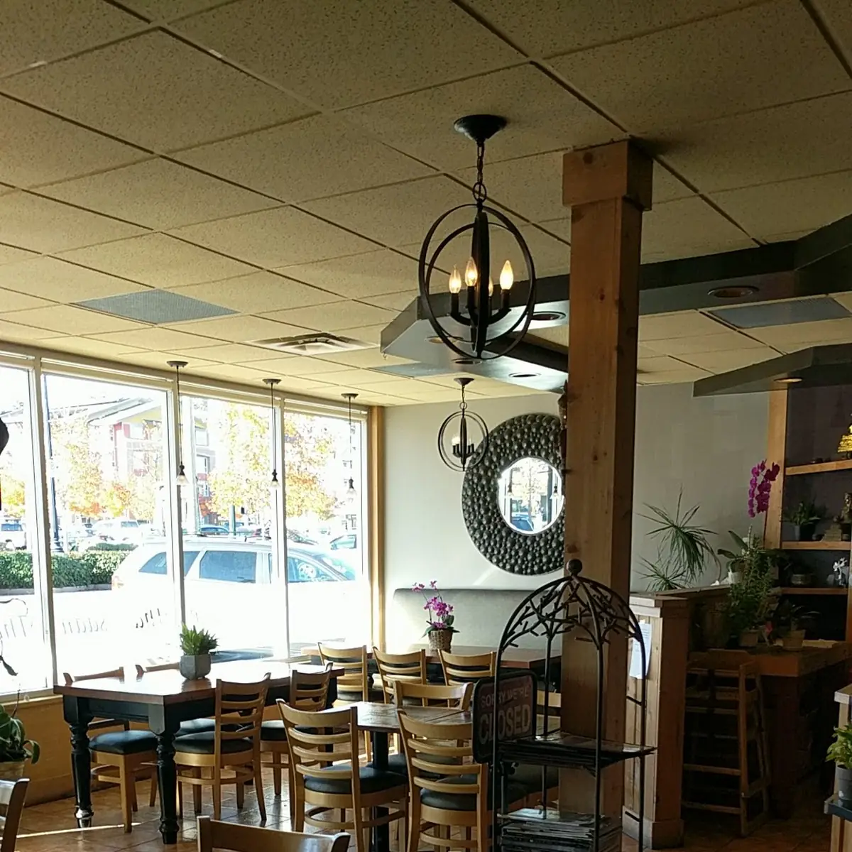 Vibe, Thai-Isaan Cuisine and Café