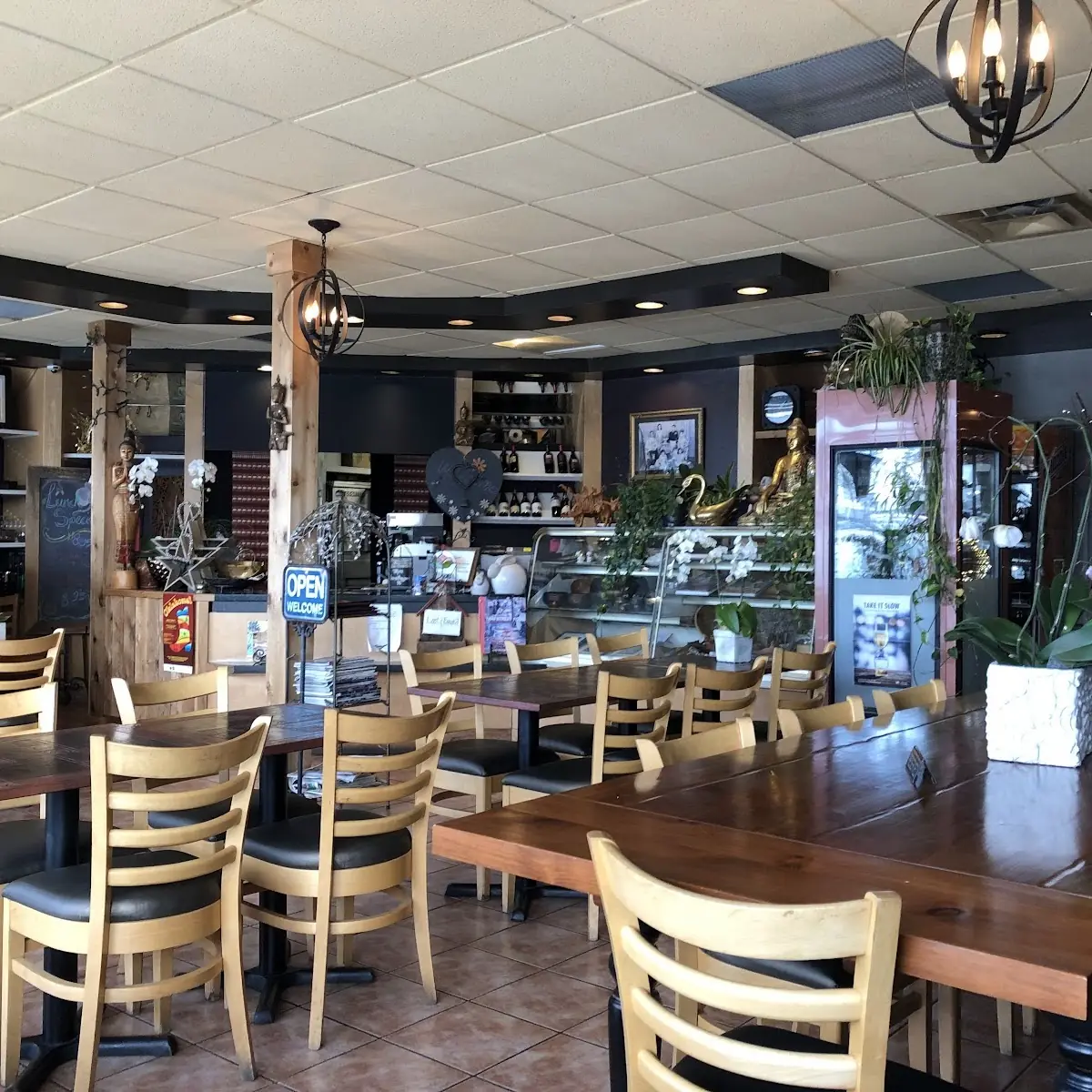 Vibe, Thai-Isaan Cuisine and Café
