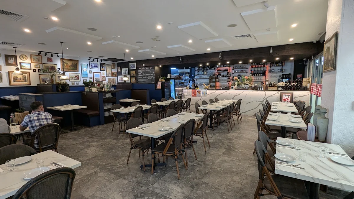 Vibe, Pane e Vino Trattoria