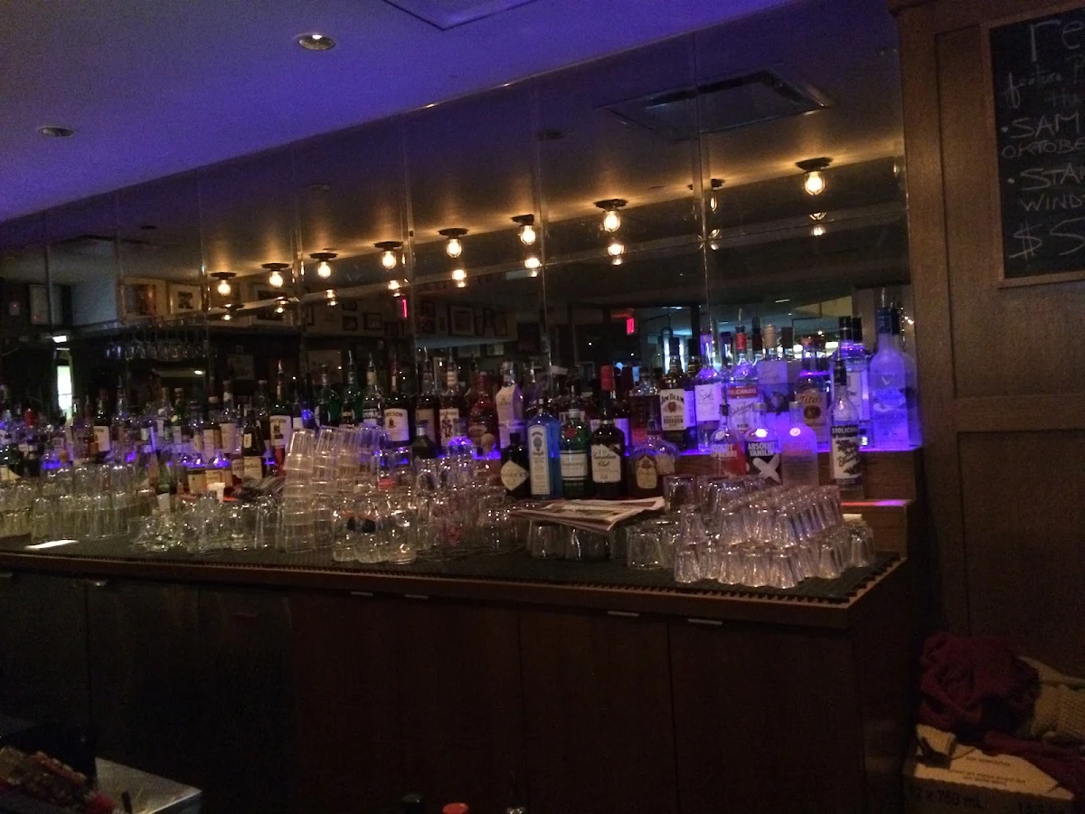 Vibe, Relish The Pub