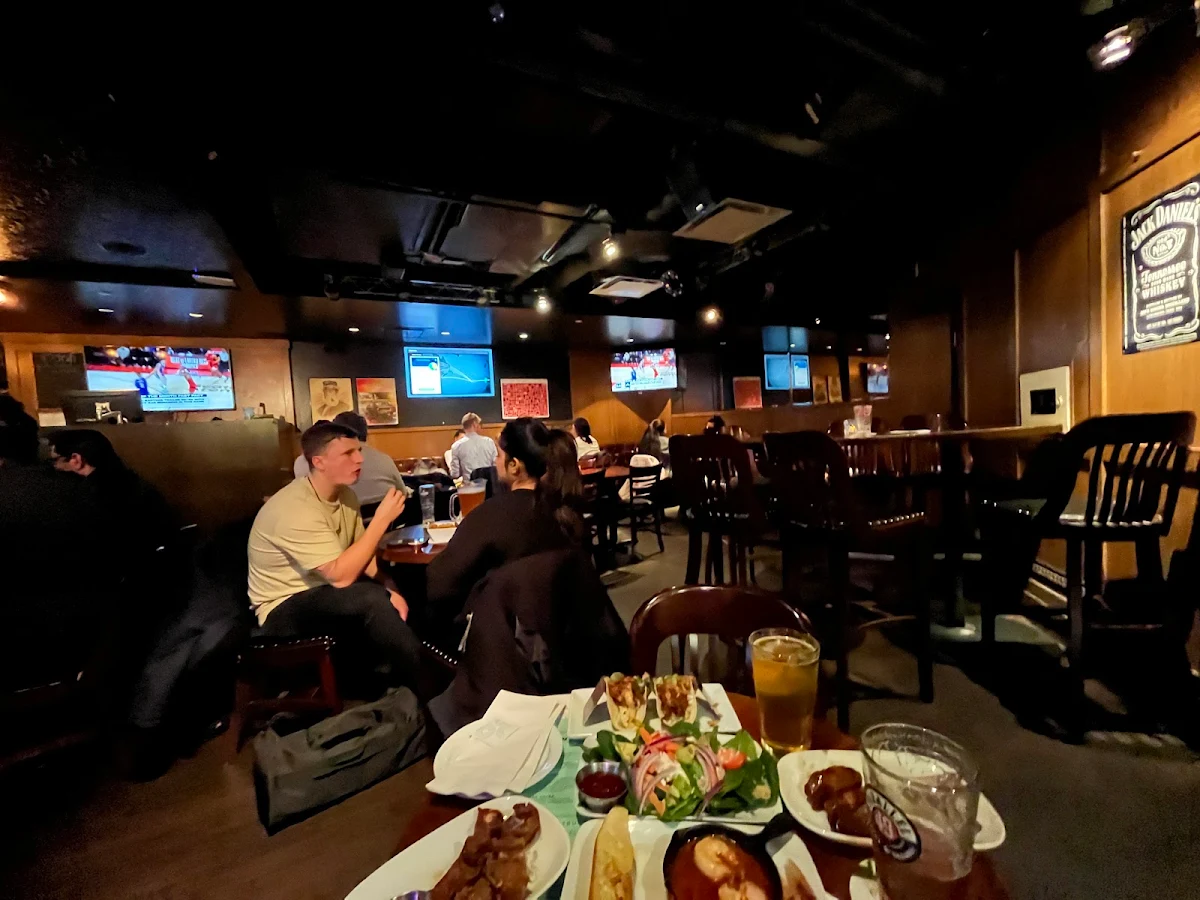Vibe, Relish The Pub
