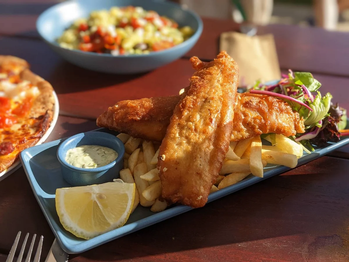 Food & drink, The Left Bank