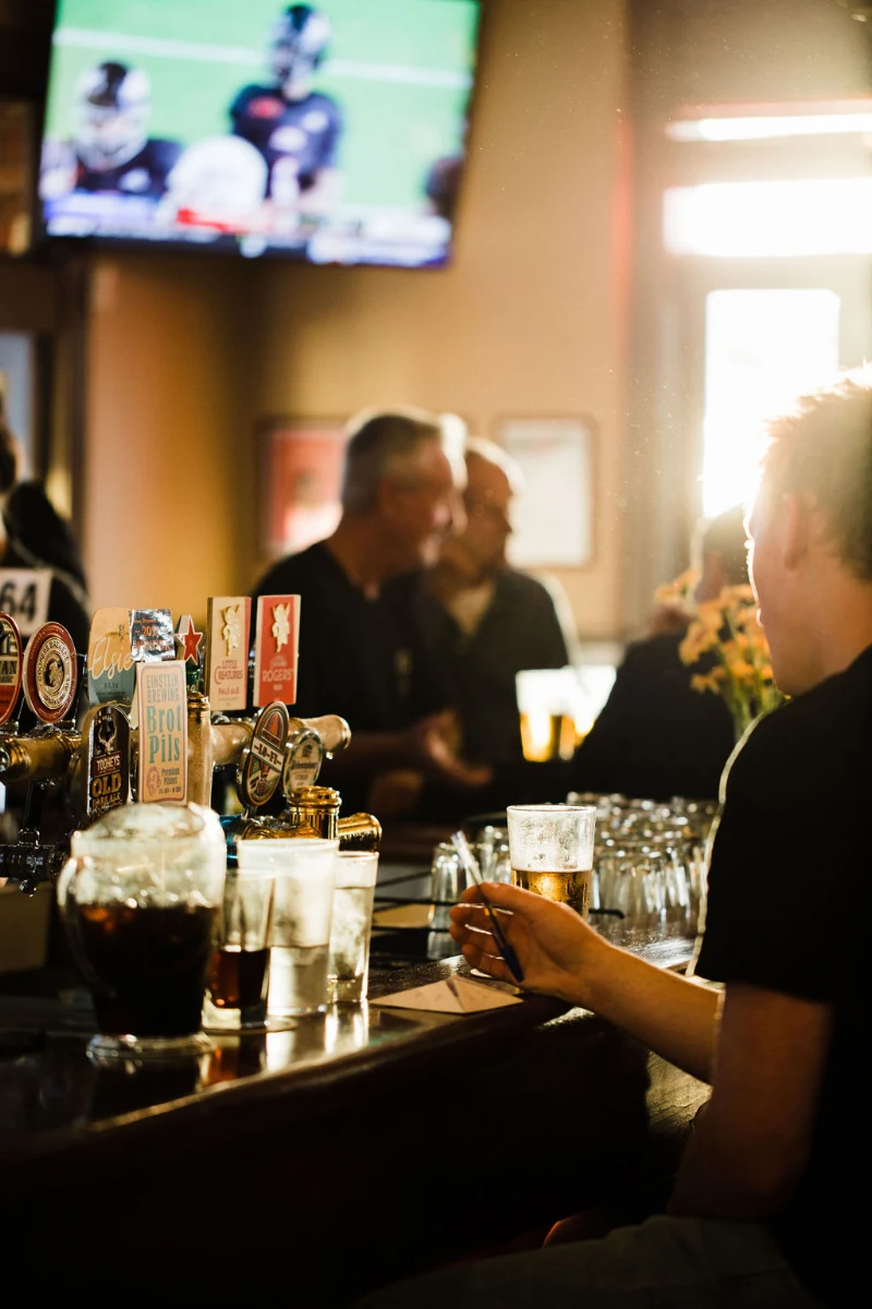 Food & drink, The Left Bank