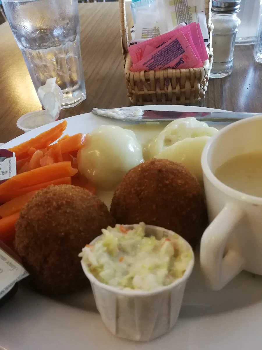 Food & drink, Crossroads Restaurant
