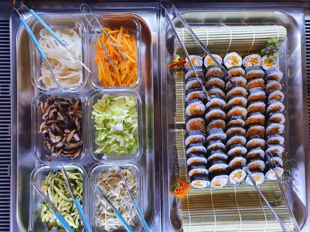 Food & drink, Restaurant Red & Green (GGOGI HOUSE by NEW management: Mon-Thur $51.90, Fri-Sun $55.90))