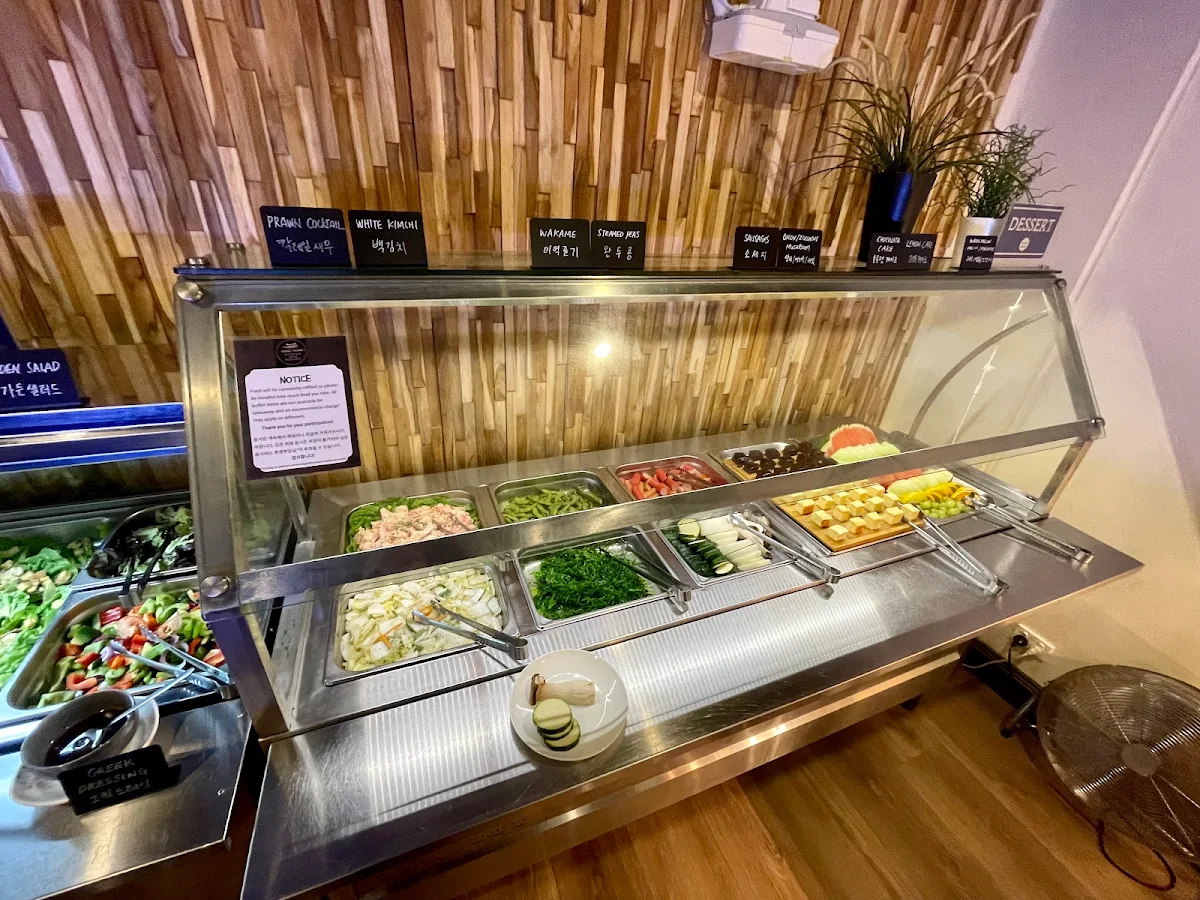 Vibe, Restaurant Red & Green (GGOGI HOUSE by NEW management: Mon-Thur $51.90, Fri-Sun $55.90))